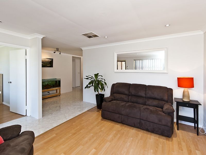 54 Frangipani Loop, Marangaroo WA 6064