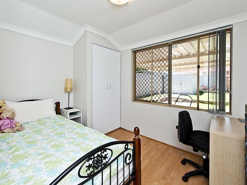 54 Frangipani Loop, Marangaroo WA 6064