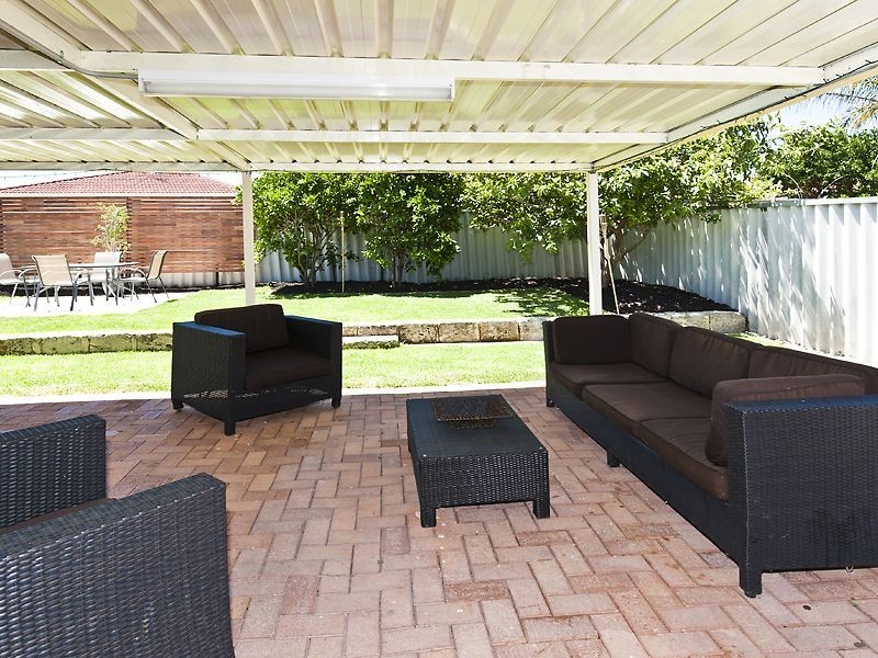 54 Frangipani Loop, Marangaroo WA 6064
