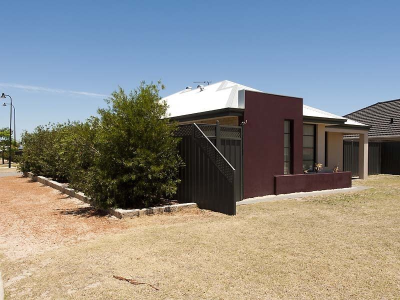 47 Larwood Crescent, High Wycombe WA 6057