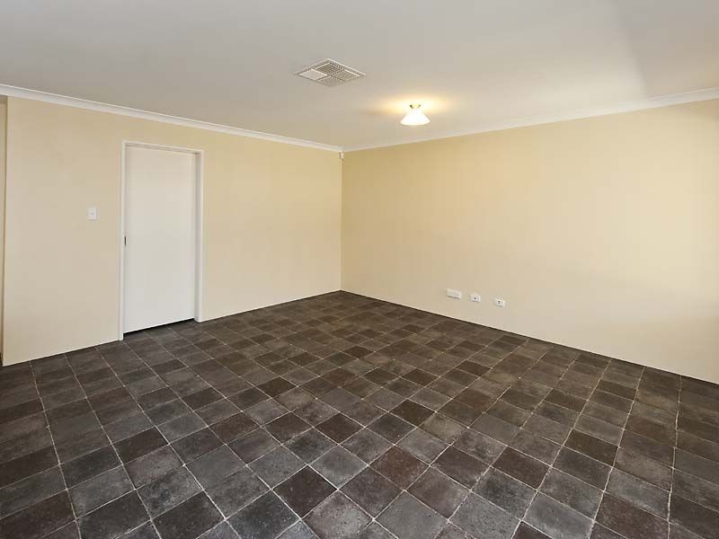 47 Larwood Crescent, High Wycombe WA 6057