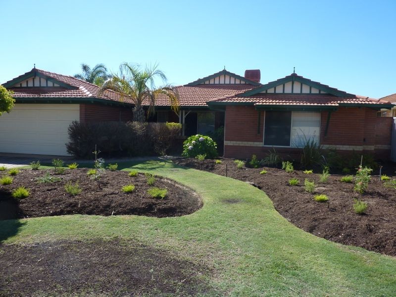 9 Tungsten Court, Forrestfield WA 6058