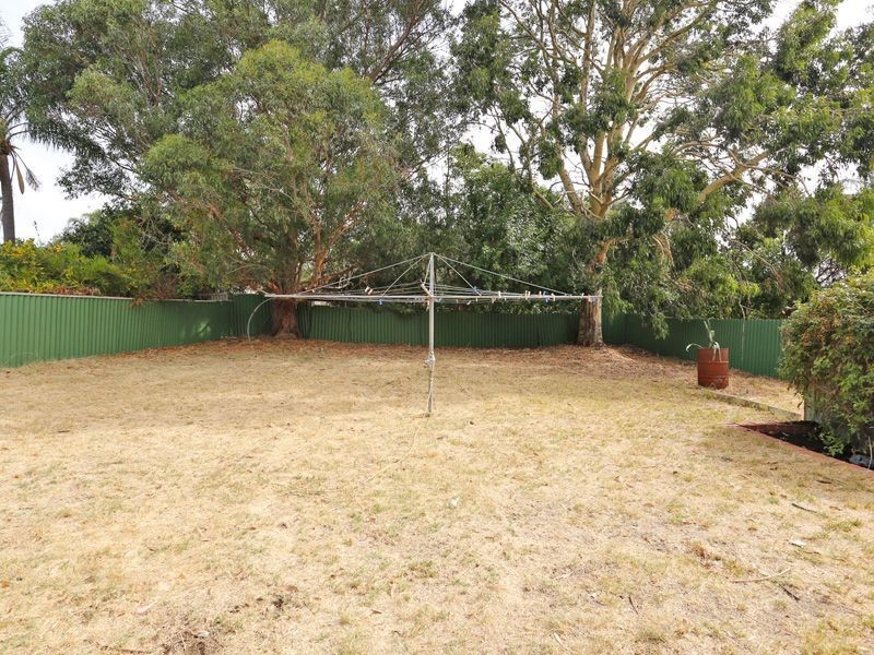 211B Kalamunda Road, Maida Vale WA 6057