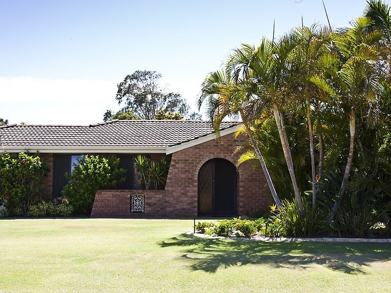 70 Solandra Way, Forrestfield WA 6058