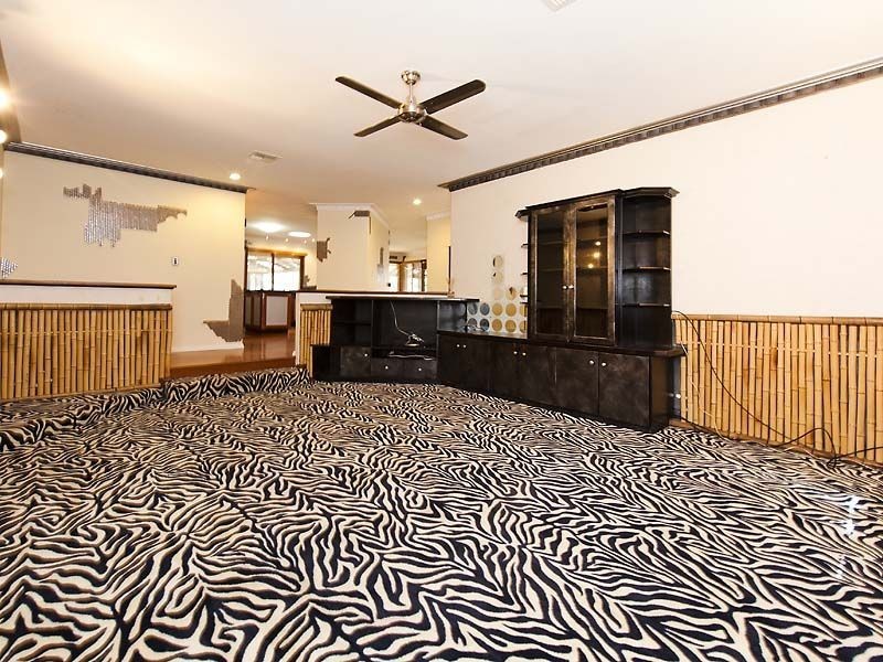 6 Moonglow Rise, Maida Vale WA 6057