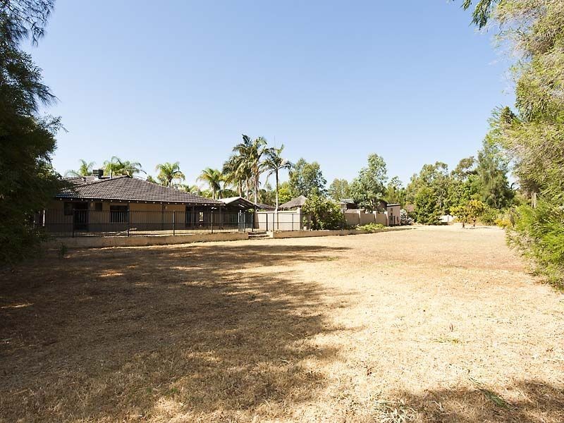 6 Moonglow Rise, Maida Vale WA 6057