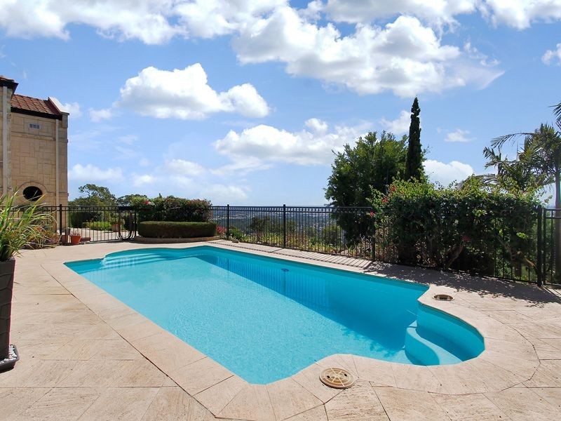 207 Falls Road, Lesmurdie WA 6076