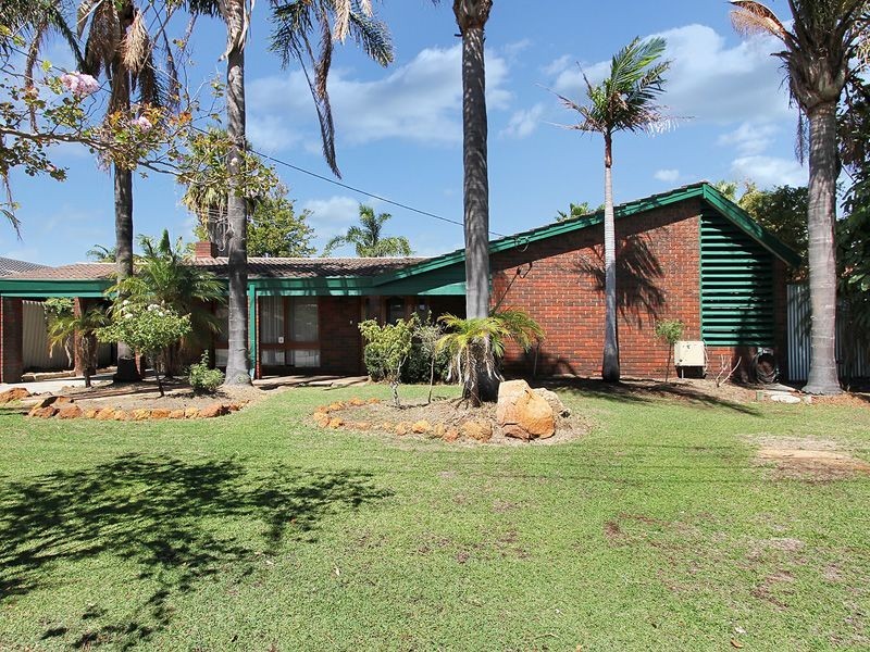 13 Carissa Way, Forrestfield WA 6058