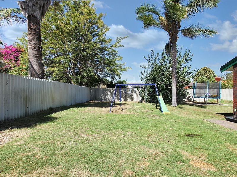 13 Carissa Way, Forrestfield WA 6058