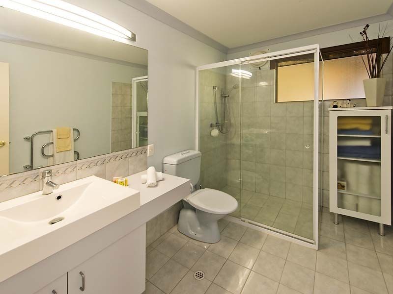 29 Loaring Road, Bickley WA 6076