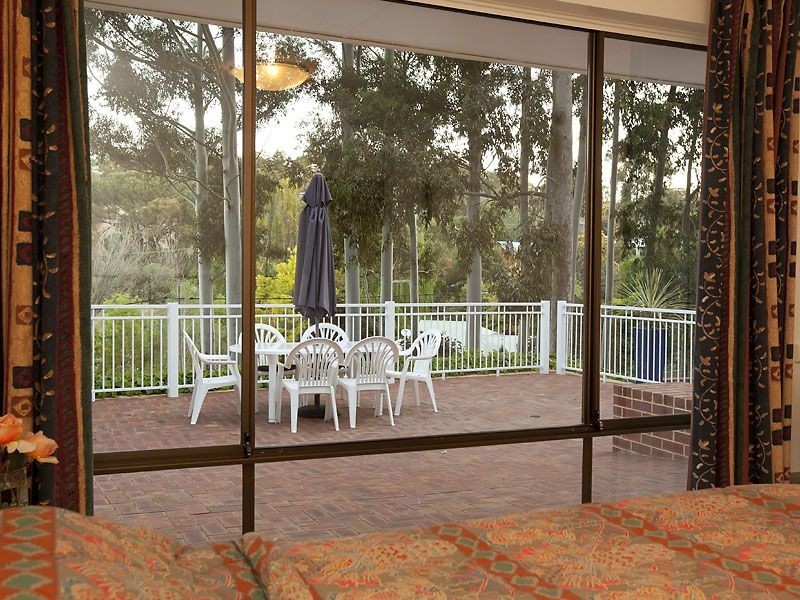 46 Heidleberg Road, Bickley WA 6076