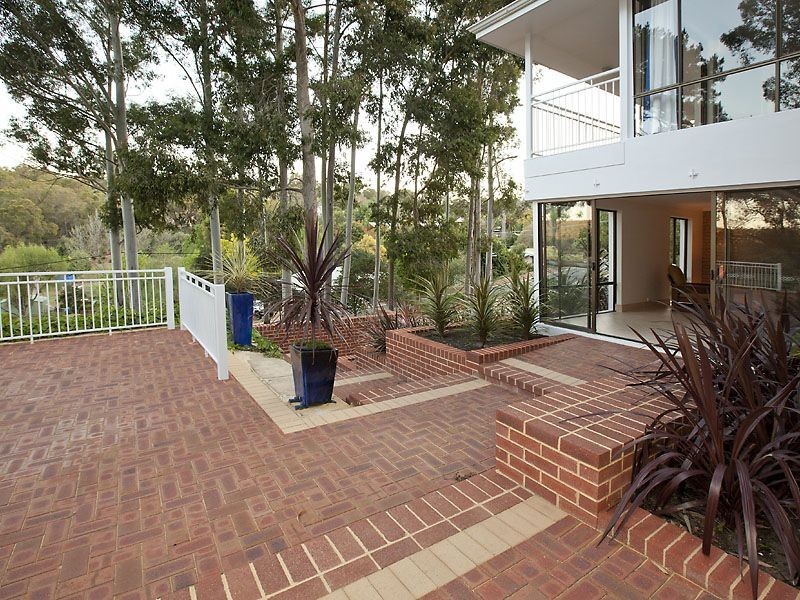 46 Heidleberg Road, Bickley WA 6076