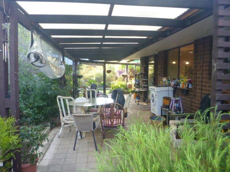 1 Gilmore Place, Forrestfield WA 6058