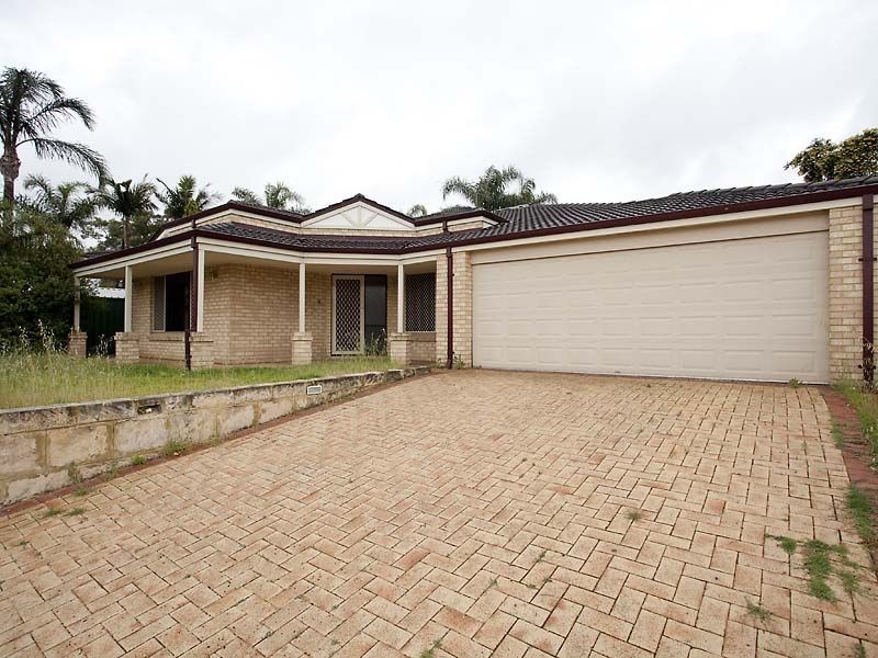 7 Feeney Gardens, High Wycombe WA 6057