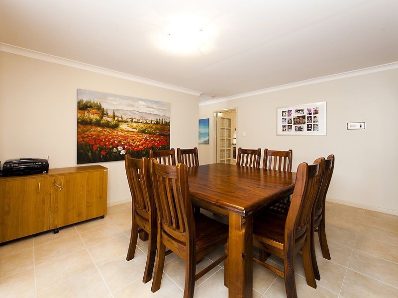 36 Scenic Drive, Maida Vale WA 6057