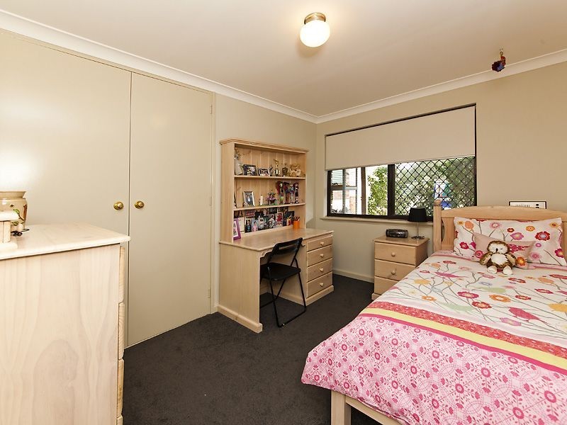 36 Scenic Drive, Maida Vale WA 6057