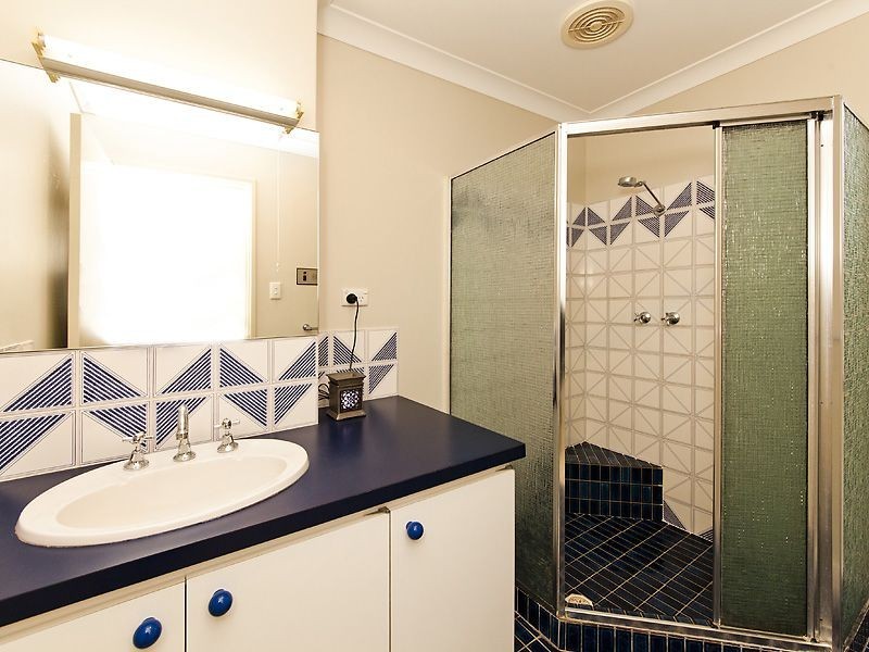 36 Scenic Drive, Maida Vale WA 6057