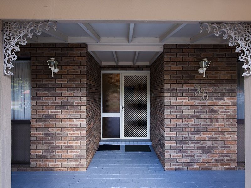 36 Scenic Drive, Maida Vale WA 6057