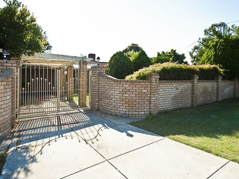 9 Cockatoo Court, High Wycombe WA 6057