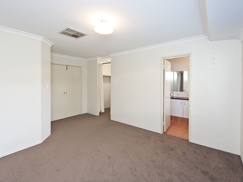 4 Welby Crescent, High Wycombe WA 6057