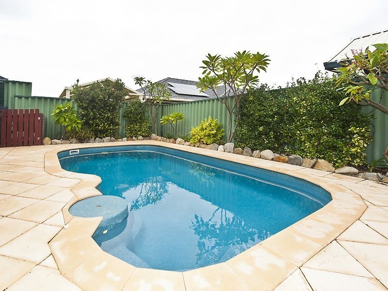 4 Welby Crescent, High Wycombe WA 6057