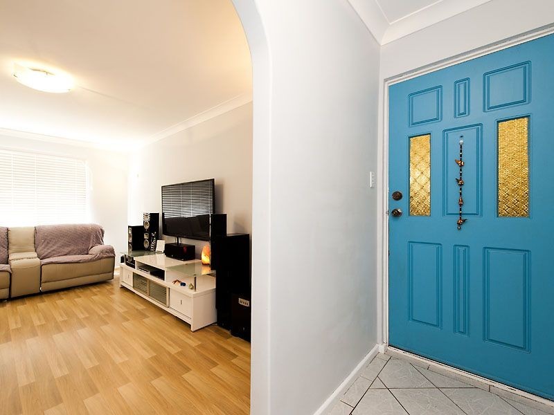 39 Hibiscus Drive, Forrestfield WA 6058