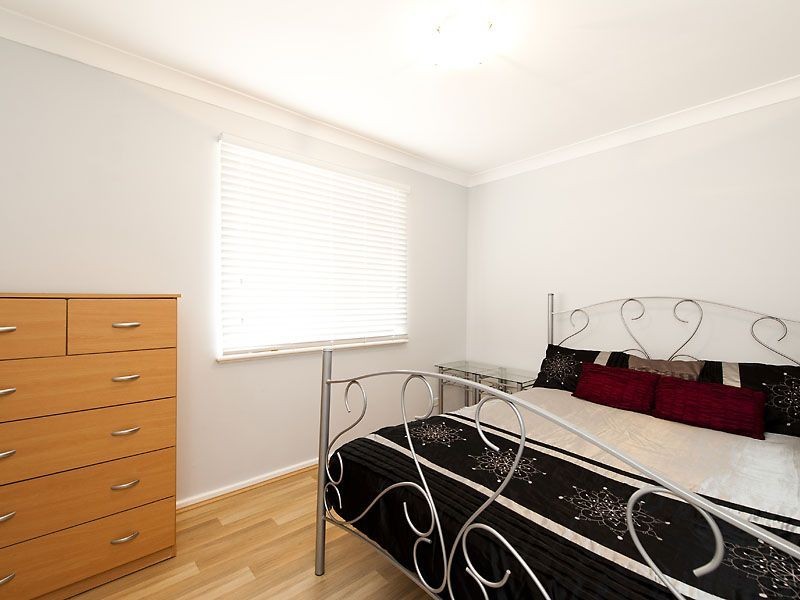 39 Hibiscus Drive, Forrestfield WA 6058