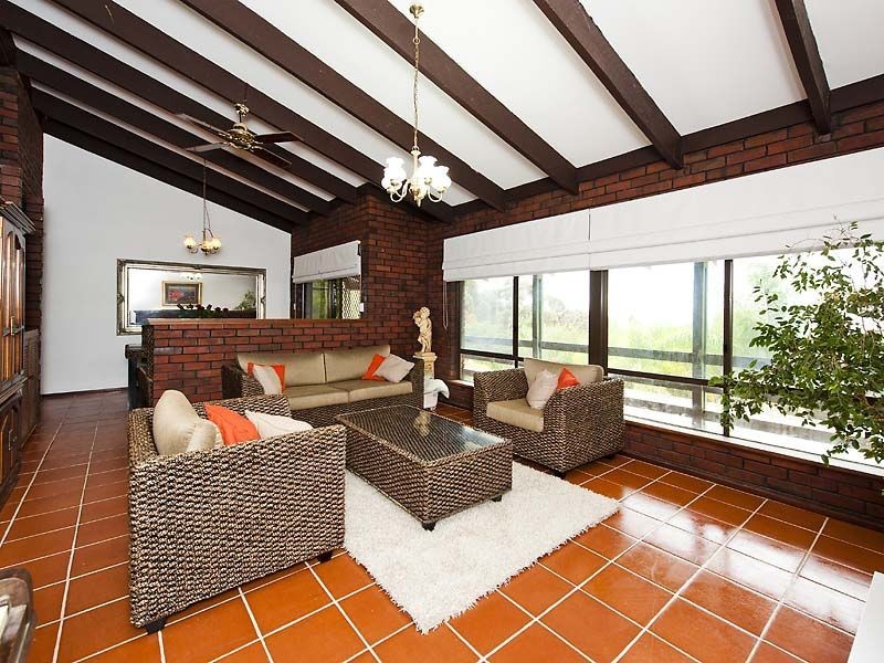 3 Regdel Road, Lesmurdie WA 6076