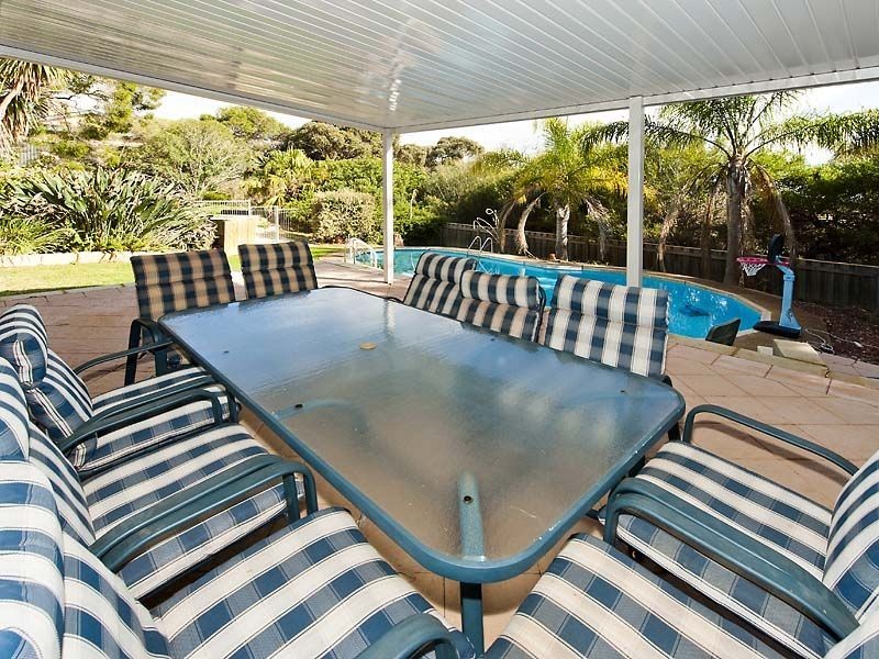 3 Regdel Road, Lesmurdie WA 6076