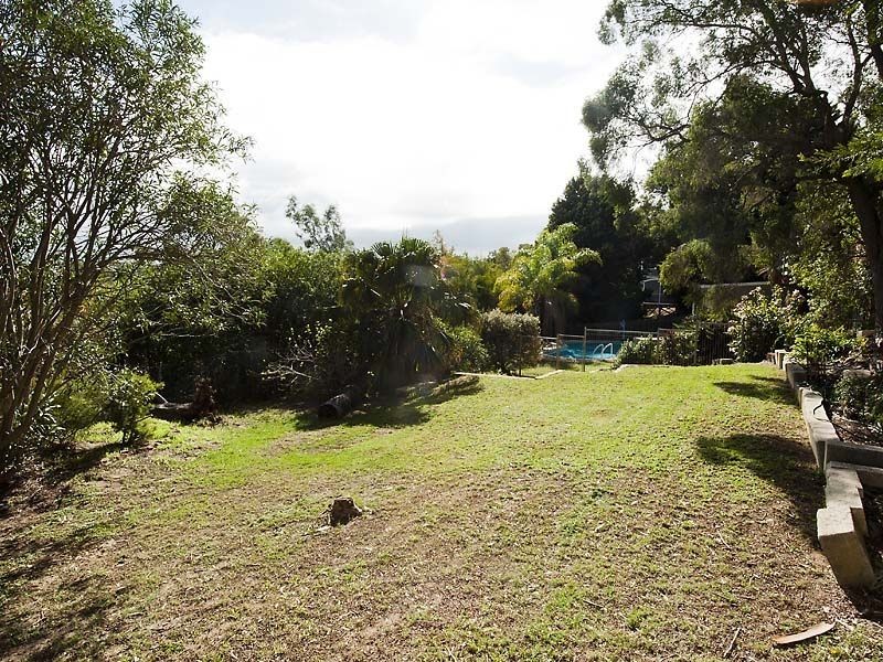 3 Regdel Road, Lesmurdie WA 6076