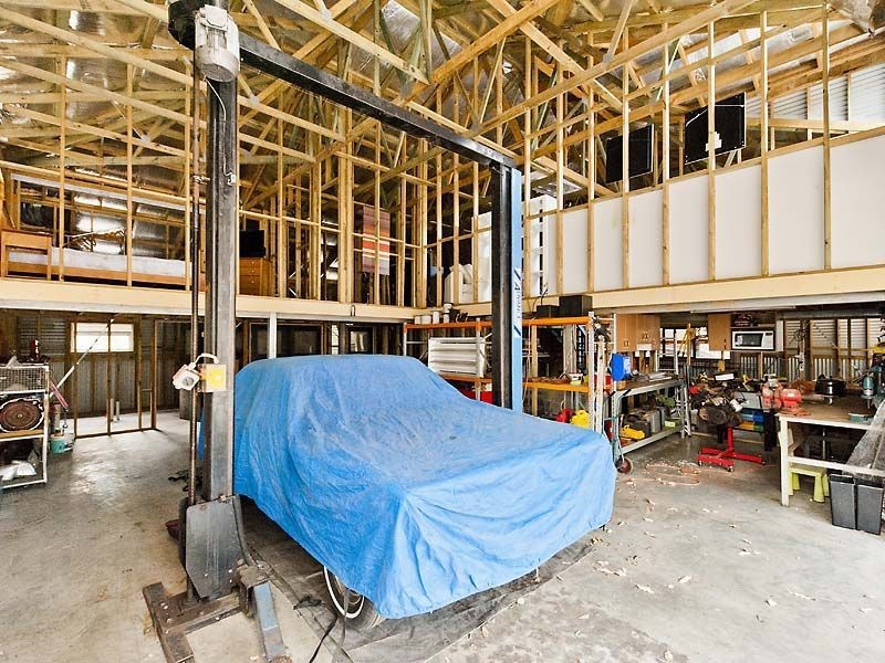 109 Kawina Road, Bickley WA 6076