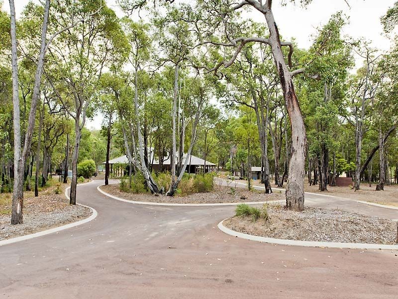 109 Kawina Road, Bickley WA 6076