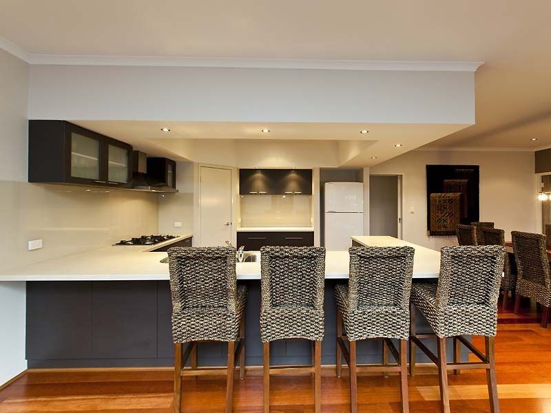 21 Camellia Loop, Forrestfield WA 6058