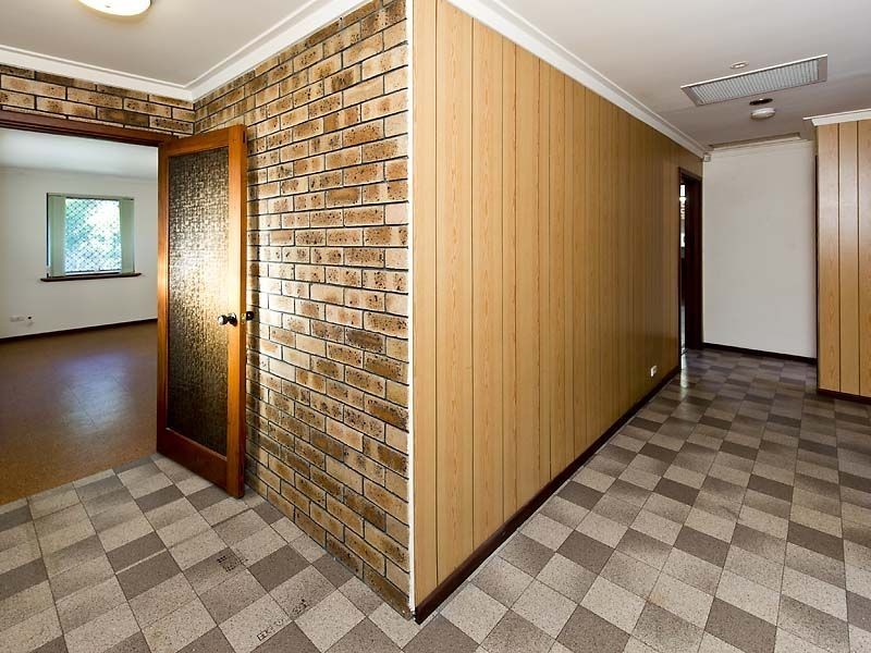 32 Booralie Way, Maida Vale WA 6057