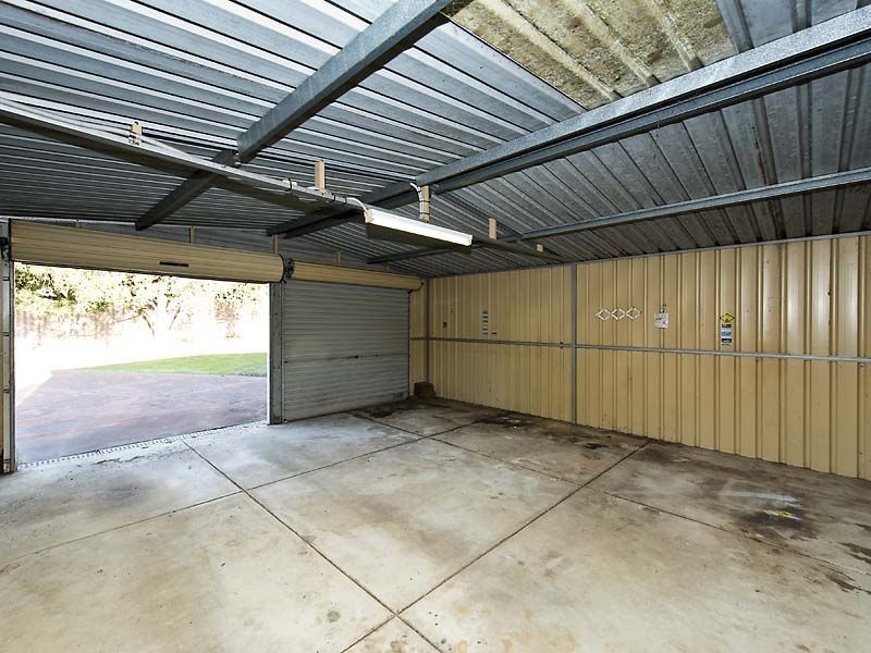 32 Booralie Way, Maida Vale WA 6057