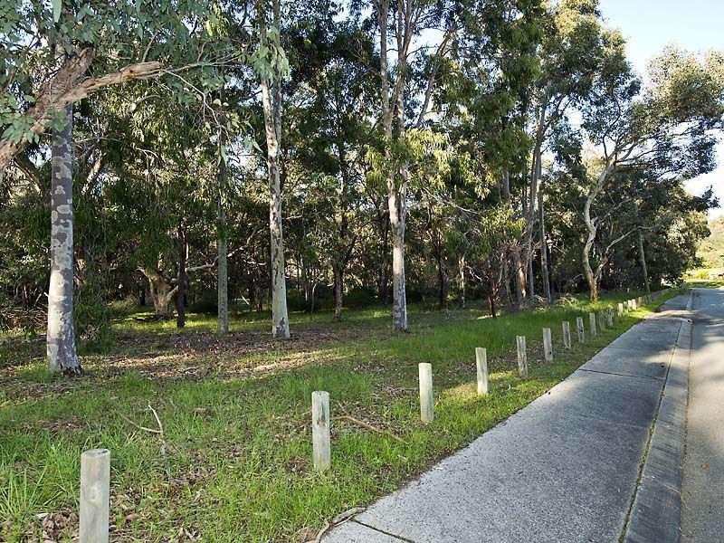 32 Booralie Way, Maida Vale WA 6057