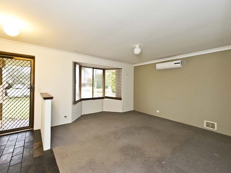 12 Magpie Court, High Wycombe WA 6057
