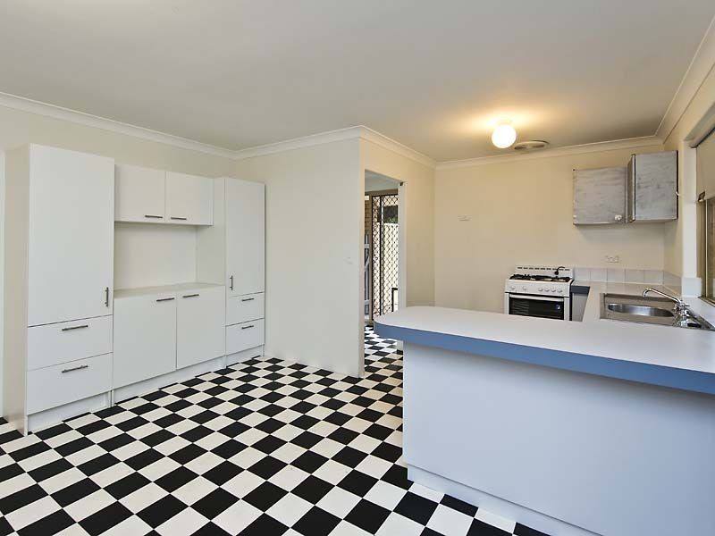 12 Magpie Court, High Wycombe WA 6057