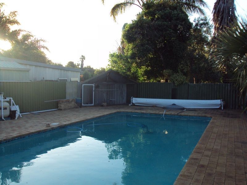 5 Solandra Way, Forrestfield WA 6058