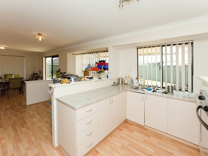 11 Fleet Circle, High Wycombe WA 6057