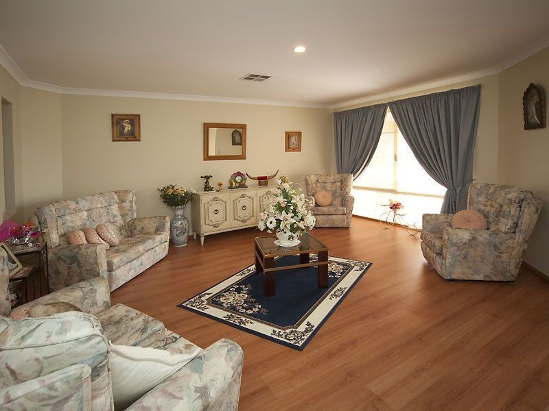 20 Benson Way, High Wycombe WA 6057