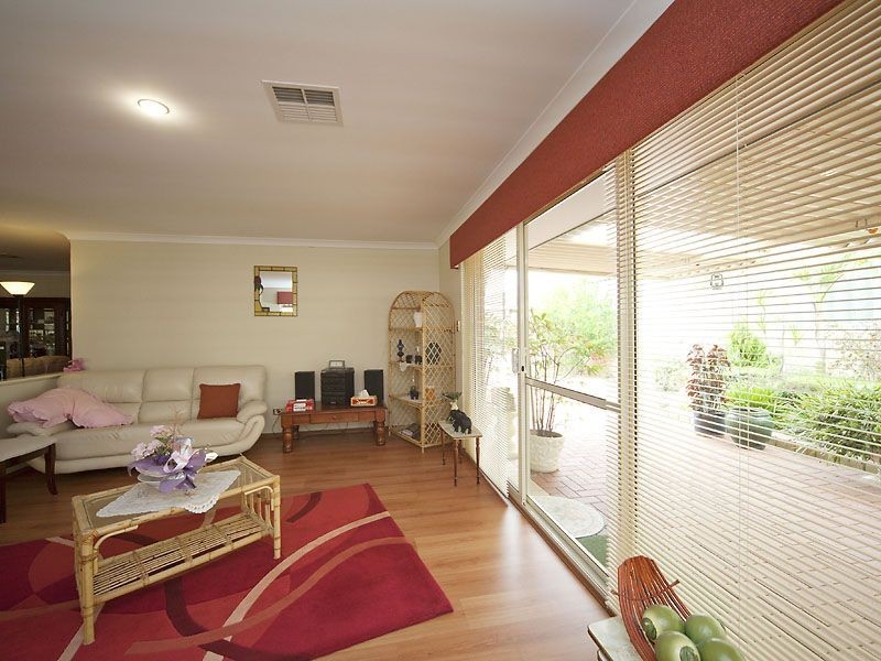 20 Benson Way, High Wycombe WA 6057