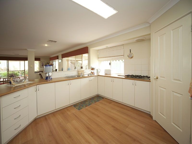 20 Benson Way, High Wycombe WA 6057