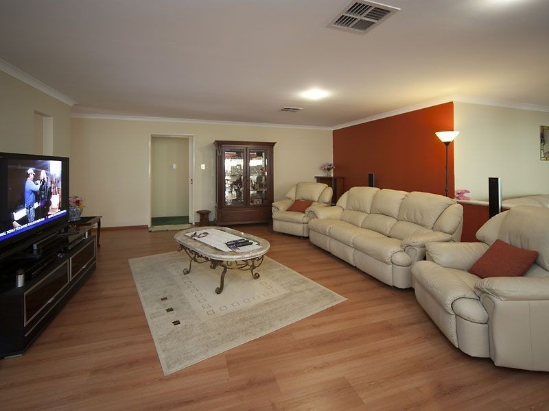 20 Benson Way, High Wycombe WA 6057