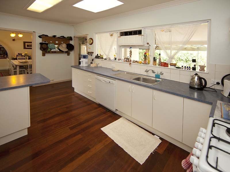 29 Tia Ave, High Wycombe WA 6057