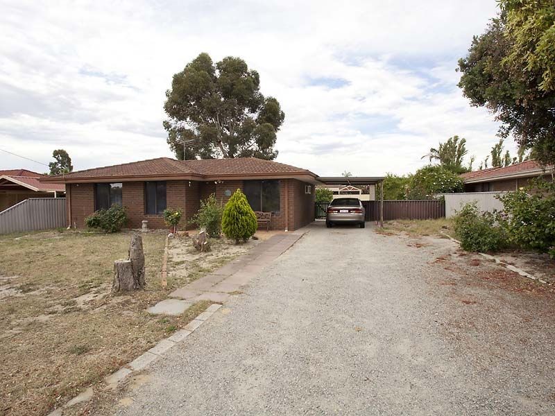 5 Kookaburra Cres, High Wycombe WA 6057