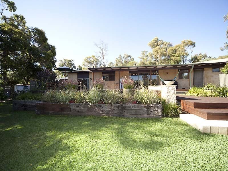 26 Verticordia Road, Walliston WA 6076