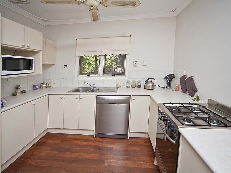 4 Charles Street, Maida Vale WA 6057