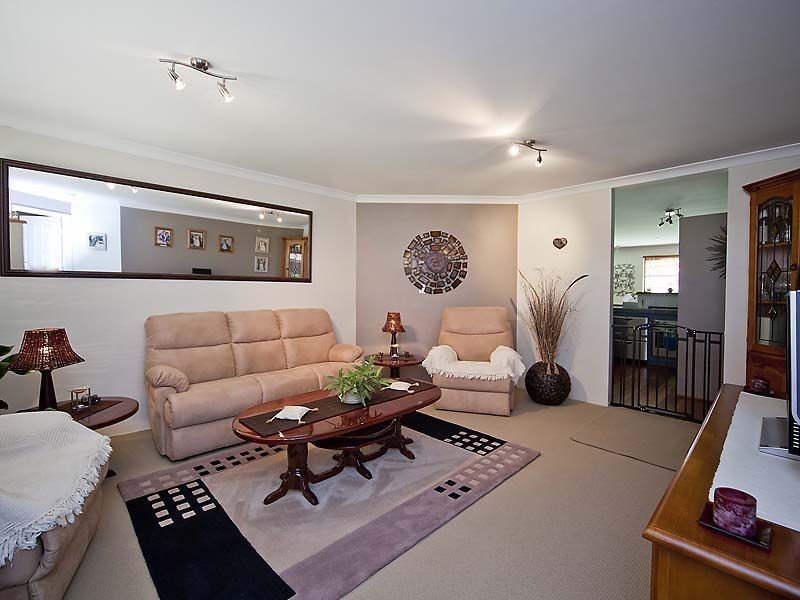 4 Winton Crescent, High Wycombe WA 6057