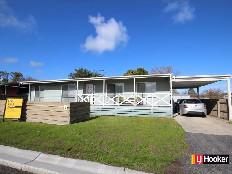 24 Vicars Avenue, Wonthaggi VIC 3995